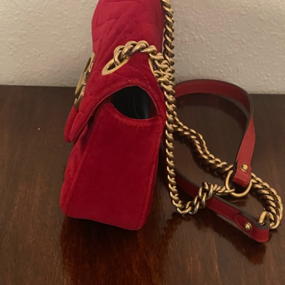 Gucci Marmont Red Crossbody Bag - Picture 6 of 9